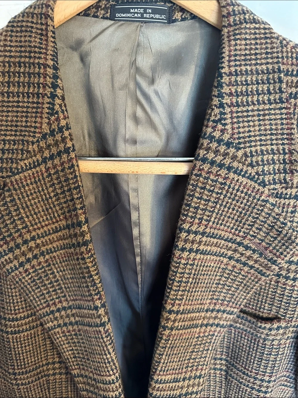 Woolrich Brown Glen Plaid Sport Coat with Tan Buttons